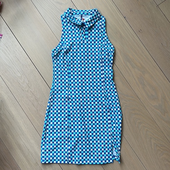 Solid & Striped Allie Exercise and Tennis Dress - Picture 3 of 3